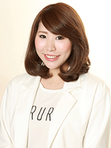 吉川 麻衣